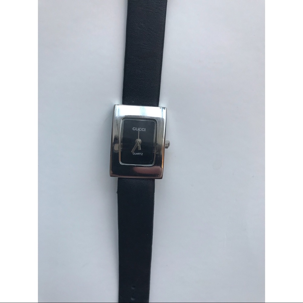 Vintage Gucci ladies stainless steel watch